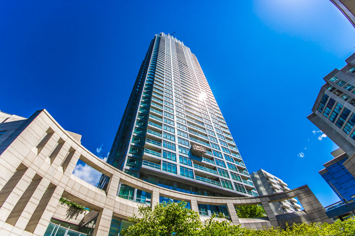 2191 Yonge Street Unit 1001, Toronto