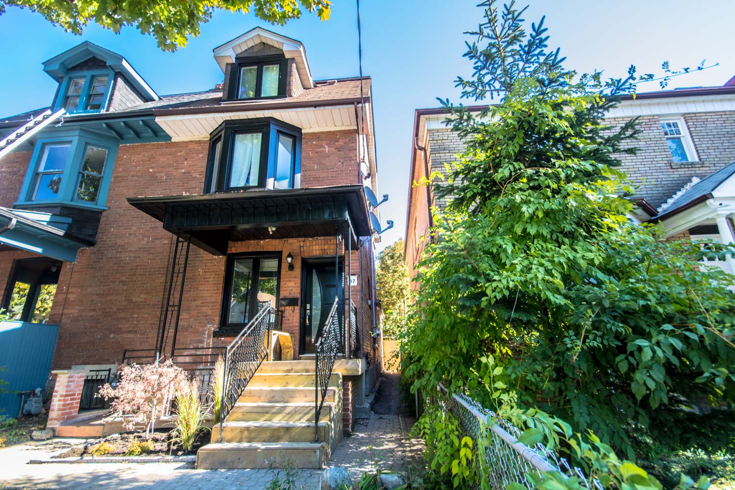 37 Sorauren Drive, Toronto