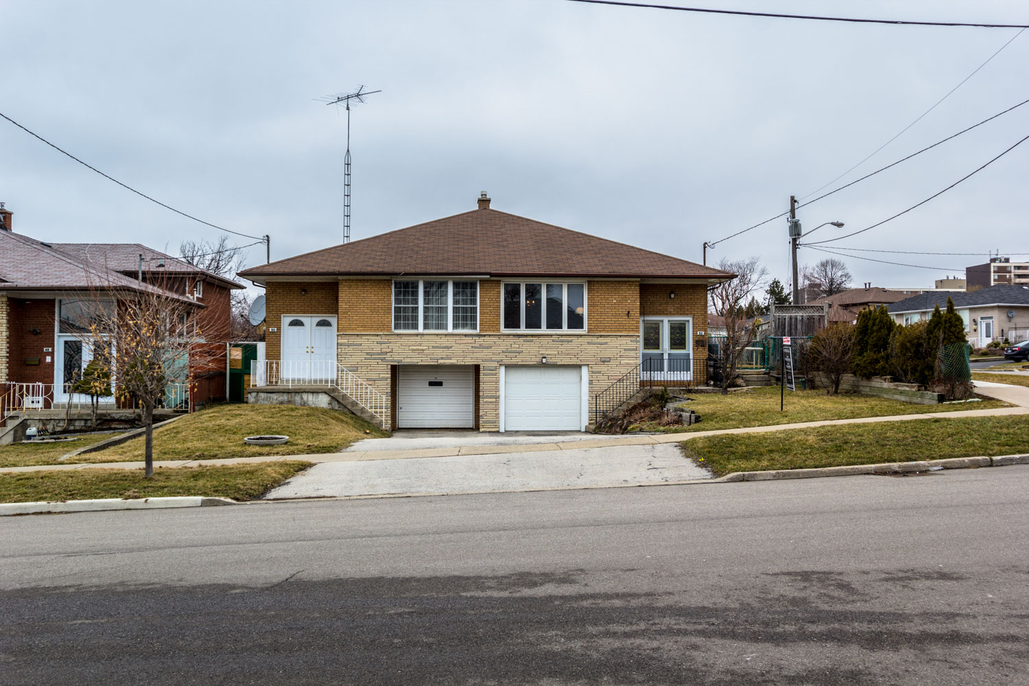 52 Fallingdale Crescent, North York