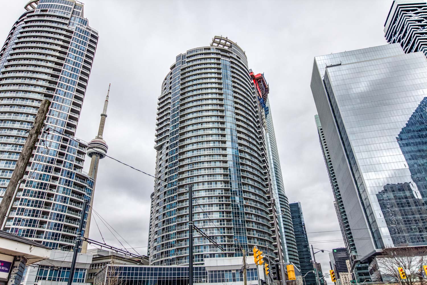 8 York Street #606, Toronto